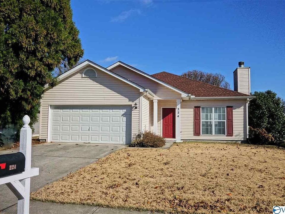 1st image of 224 River Oaks Dr