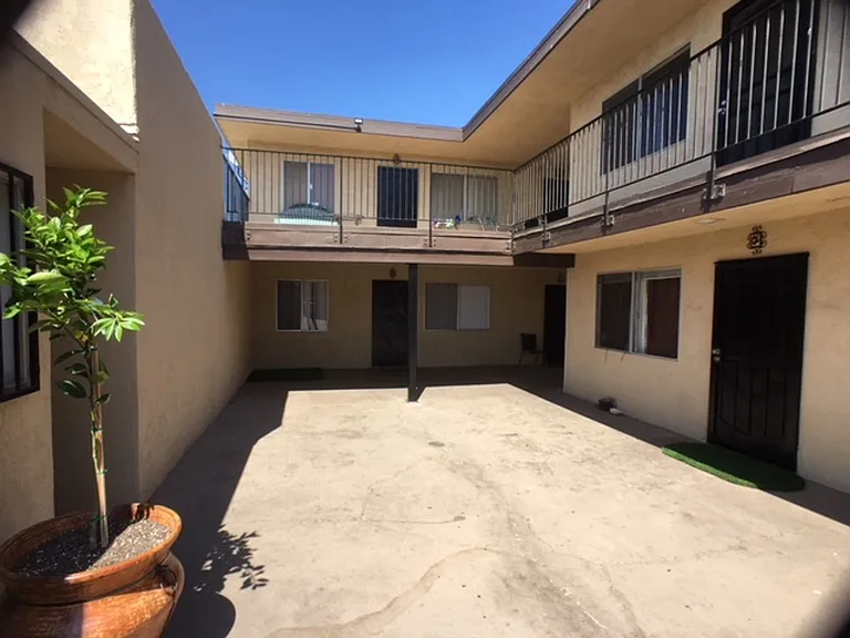 5305 S J St — Photo 10