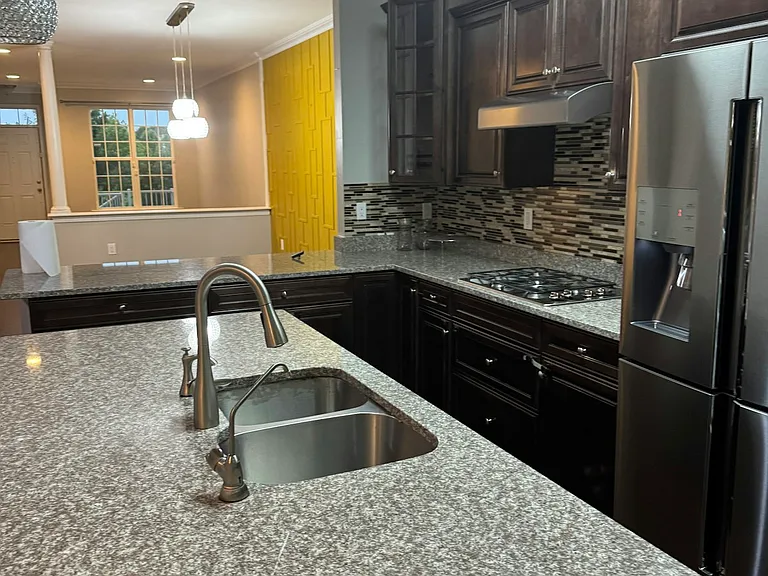 47 Nelson Dr #1 — Photo 48