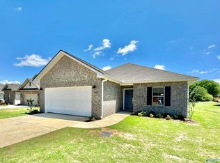 311 Allene Way, Meridianville, AL 35759