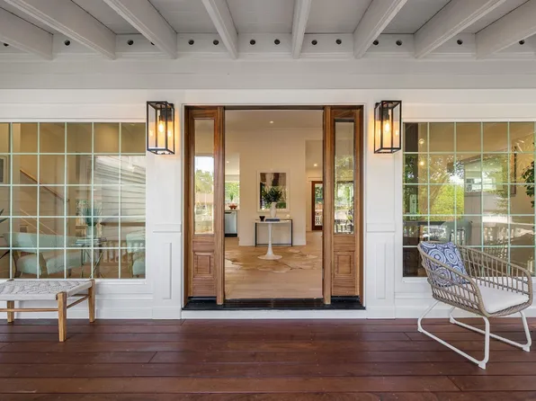 670 4th St E, Sonoma, CA 95476