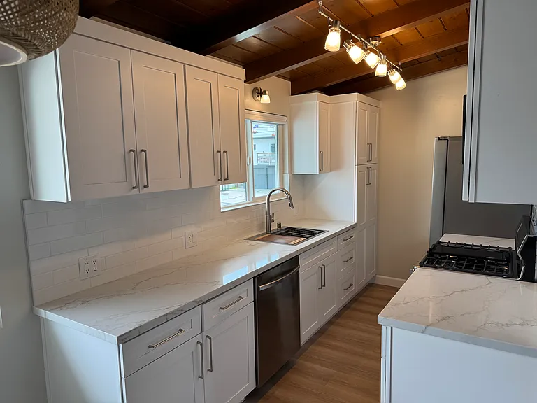 320 W Avenida Palizada #5 — Photo 9