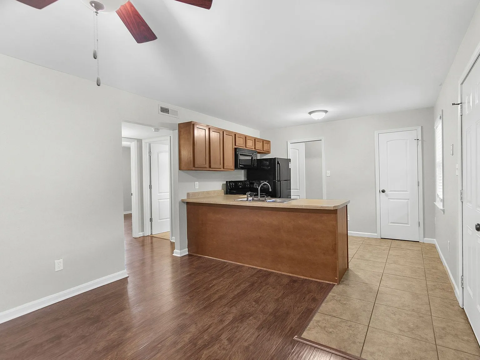 Fourth Apartments — Photo 1