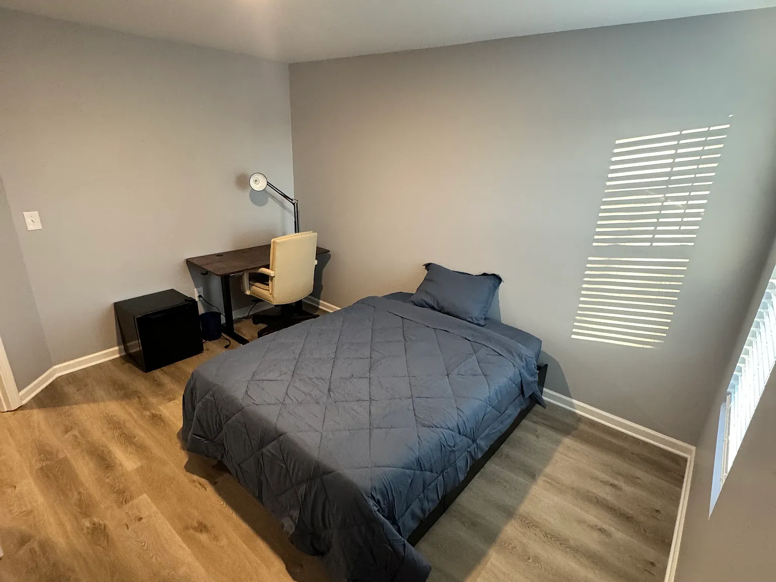 2611 Carsten Ave — Photo 4