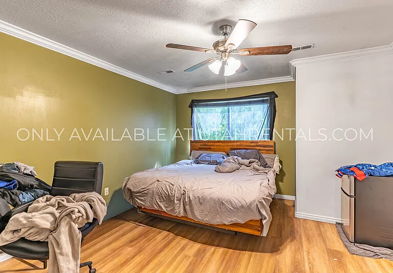 1156 S 1420 E — Photo 17