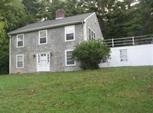 284 North St, Medfield, MA 02052