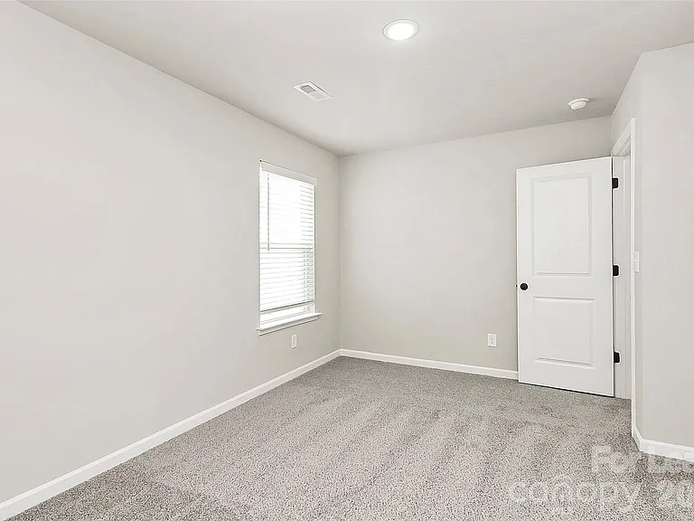 8208 Stonemere Ln — Photo 22