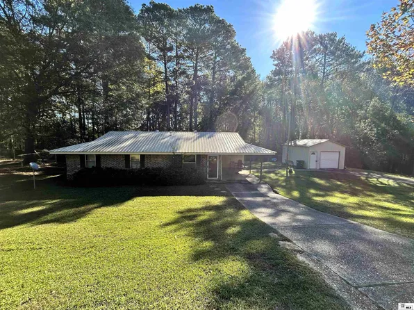 806 Long Lane Dr, Farmerville, LA 71241