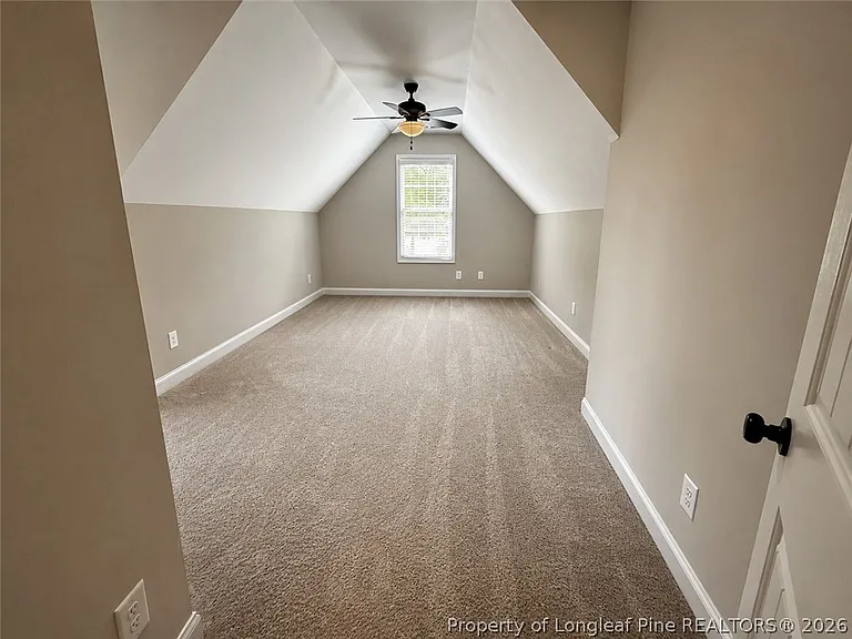 621 Blawell Cir — Photo 23