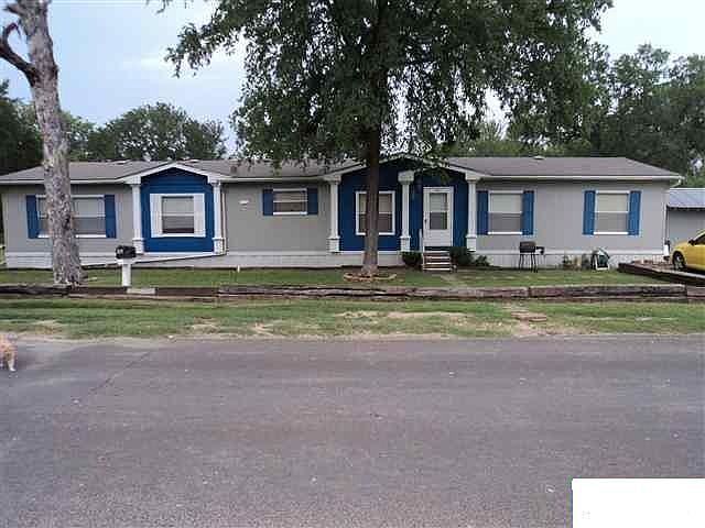 1st image of 519 Avenue B
