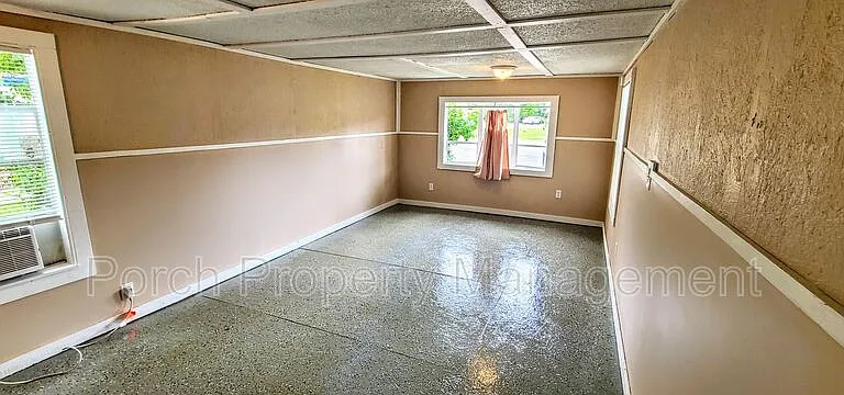7318 Hayward Ave #3 — Photo 5