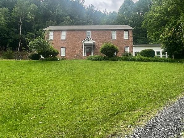 317 Dillard Dr