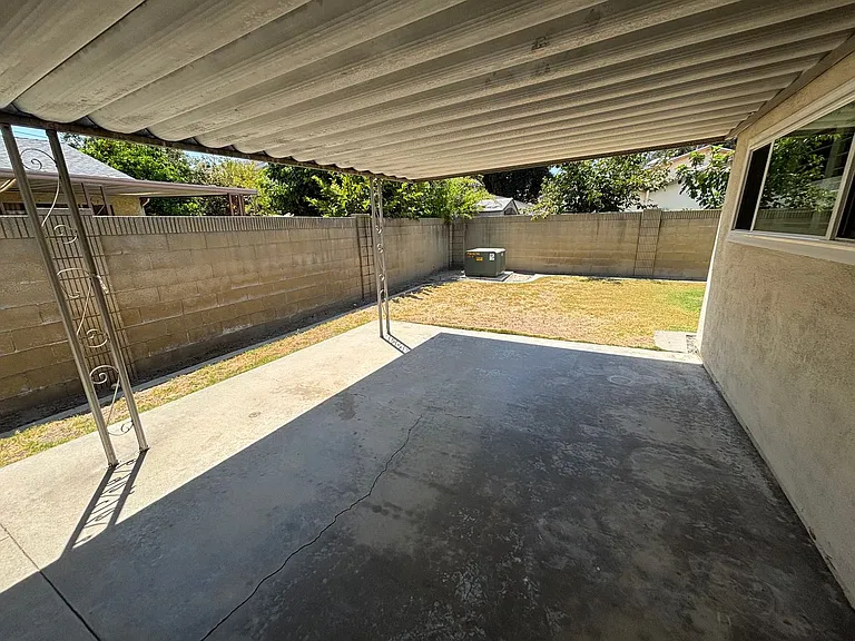 19713 Ray Cir — Photo 26