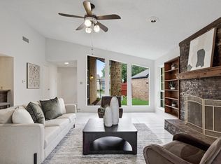2306 Westbrook Dr, Carrollton, TX 75007