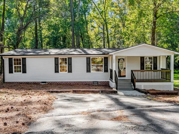 6608 Rock Service Station Rd, Raleigh, NC 27603
