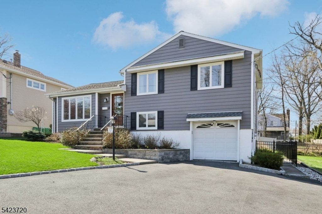 67 Woodland Ave, Verona, NJ - View 3