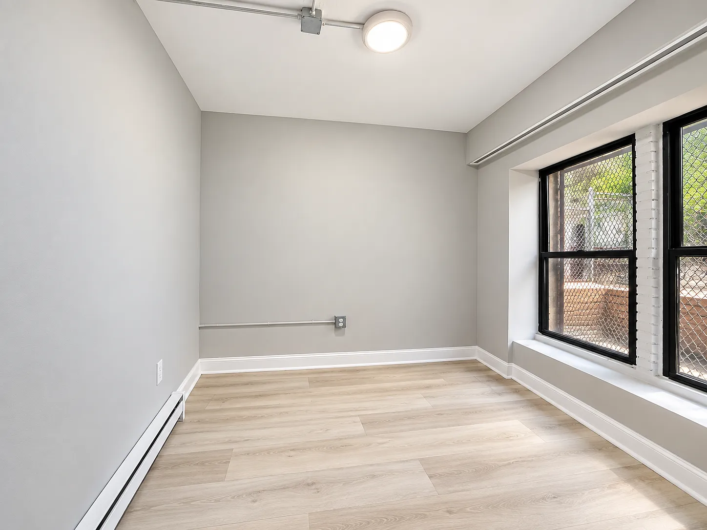 2172 Amsterdam Avenue — Photo 4