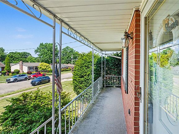 4th image of 2107 Lynwood Dr