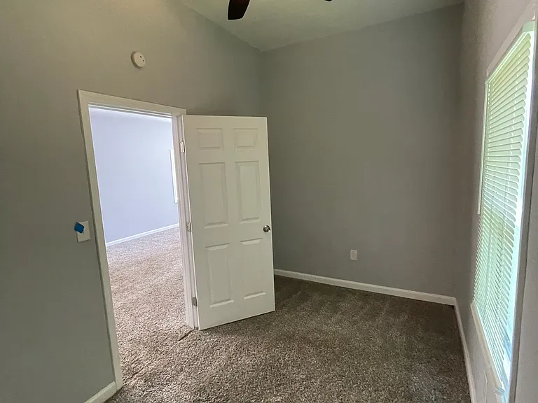2023 Montgall Ave — Photo 5