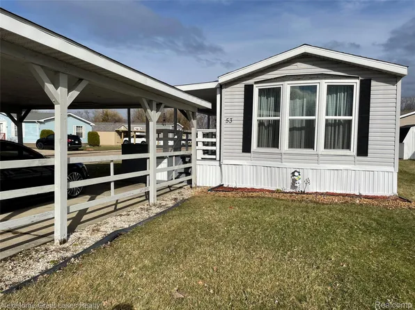 53 Bilwa Trl, Swartz Creek, MI 48473