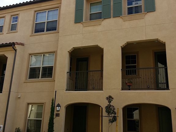 4 br 3.5 ba