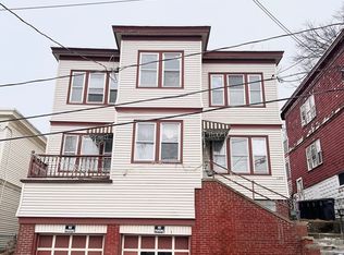 139 Grove St, Chelsea, MA 02150