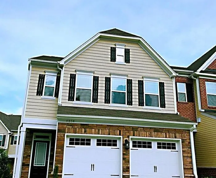 330 River Pine Dr — Photo 1