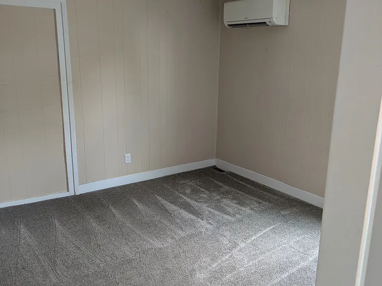 371 W Water St #A — Photo 8