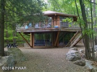 3688 Hidden Lake Dr, Lake Ariel, PA 18436