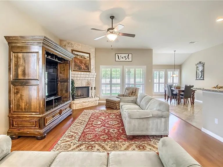 30617 Chi Chi Dr — Photo 5