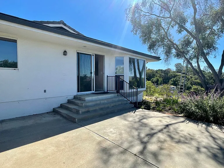4491 La Paloma Ave — Photo 13