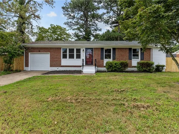 1203 Ross Dr, Portsmouth, VA 23701