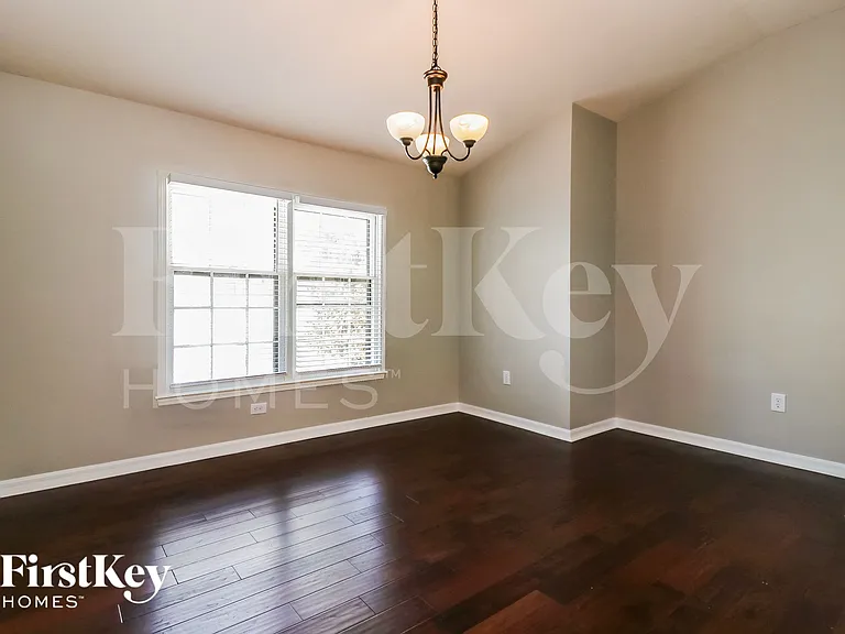 6201 Gannetdale Dr — Photo 4