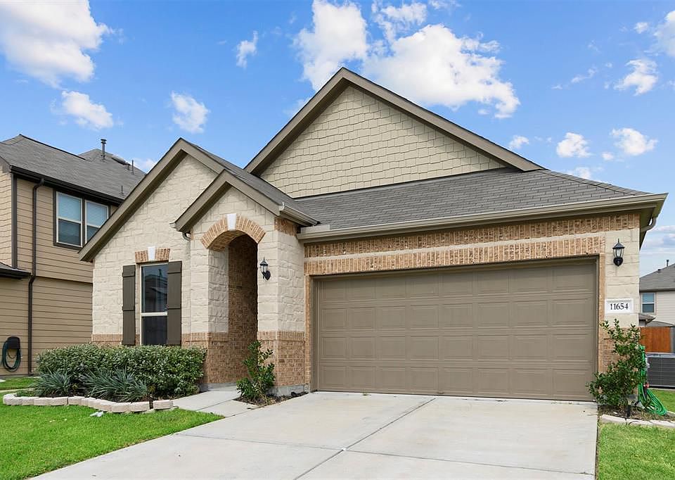 1st image of 11654 Rosewood Forest Ct