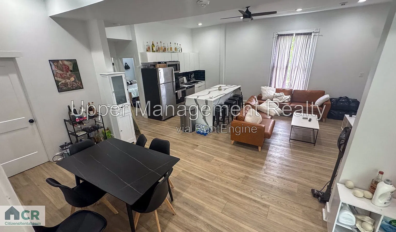 5 bed, 3.0 bath, $9,250 — Photo 2