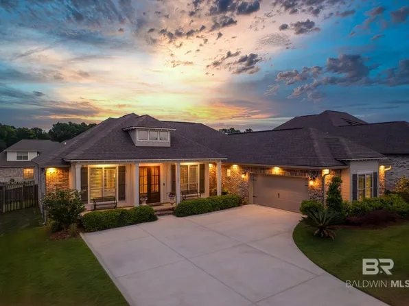 303 Garrison Blvd, Fairhope, AL 36532