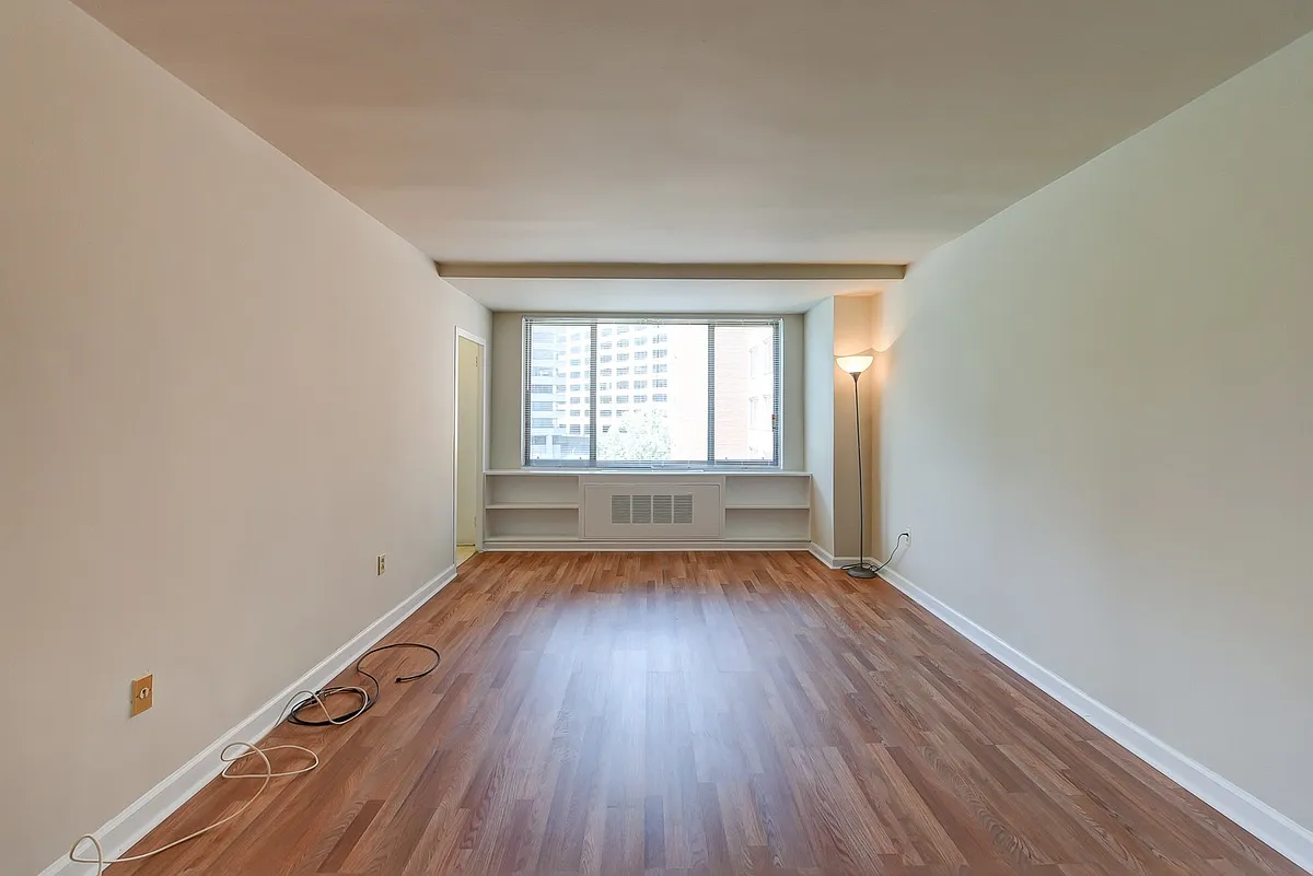 Building Photo - 1121 Arlington Blvd #638