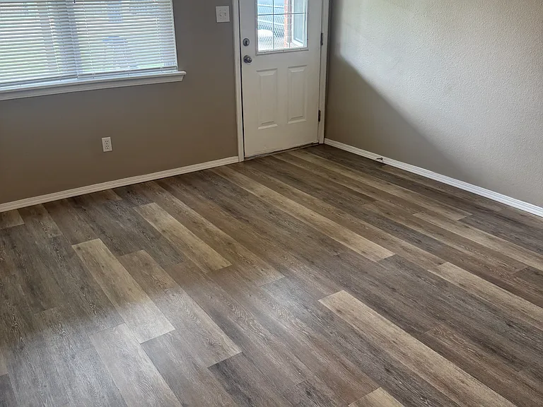 3911 James Ct — Photo 8