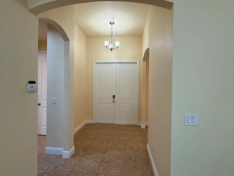 6531 Cedarwood Ave — Photo 2