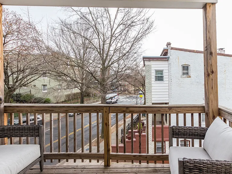 37 Todd Pl NE #3 — Photo 26