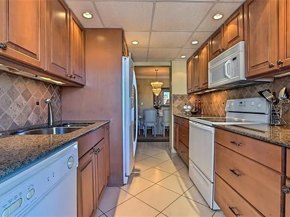2701 N Ocean Blvd #CU-3B