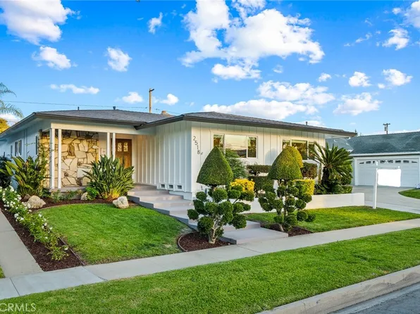 2518 Ostrom Ave, Long Beach, CA 90815