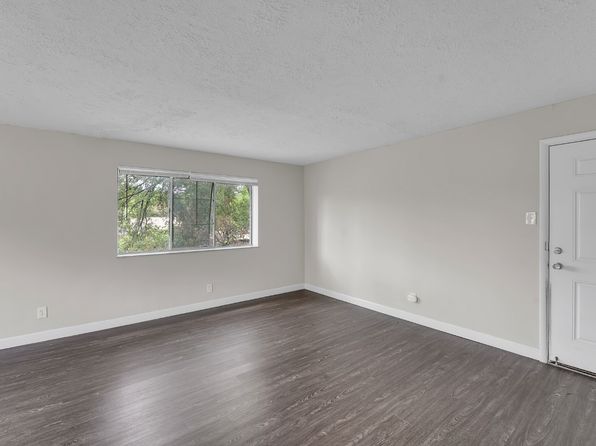 Oasis Apartments | 736 Chamberlain Pl, Saint Louis, MO