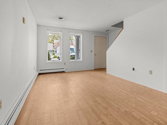 5th image of 4743 Bourn Brook Road Unit #43