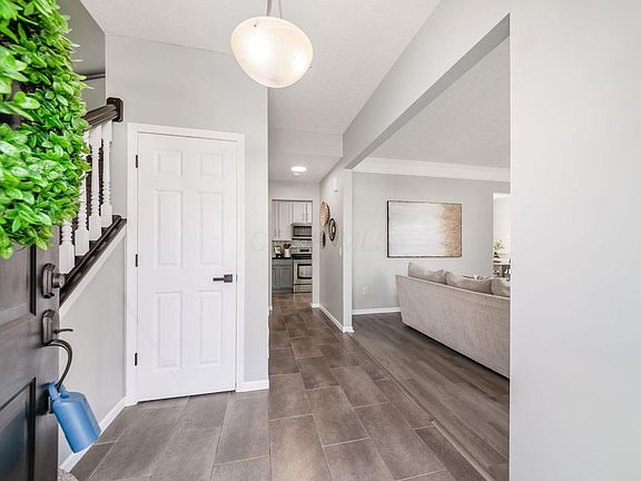 2nd image of 7241 Normanton Dr