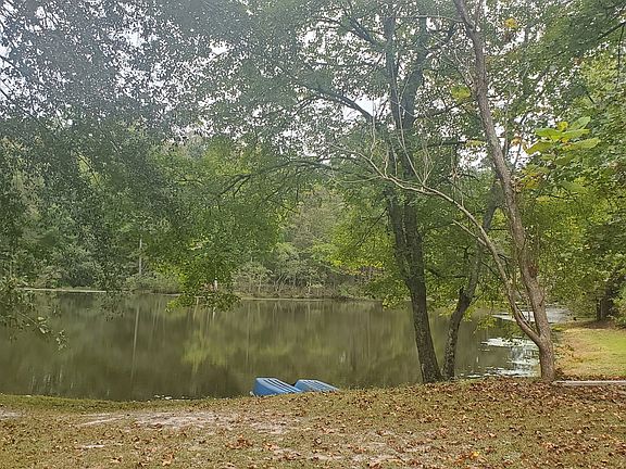 4th image of 384 Enon Grove Rd