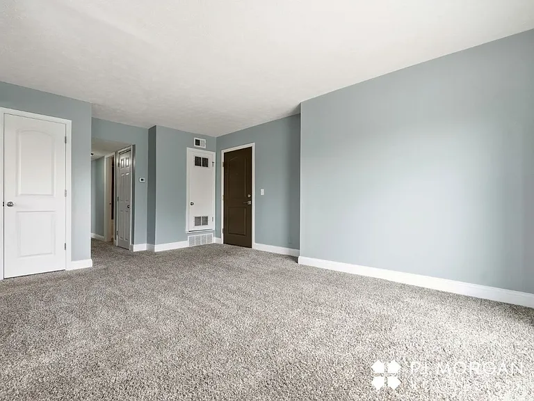 Mill Pointe — Photo 26