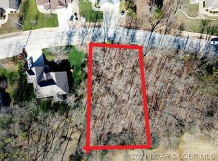 37 Willow Ridge Rd, Lake Ozark, MO 65049