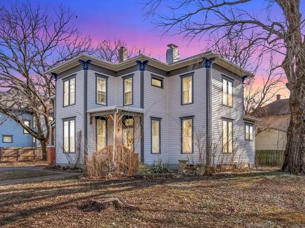 303 E 3rd St, Newton, KS 67114