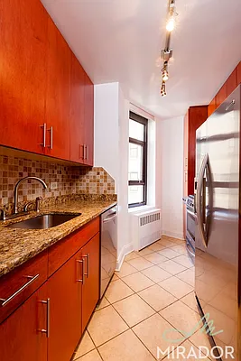 Rented by Mirador Real Estate | media 29